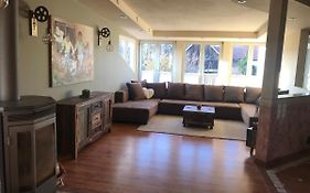 Helle, offene Dachgeschosswohnung mit Terrasse